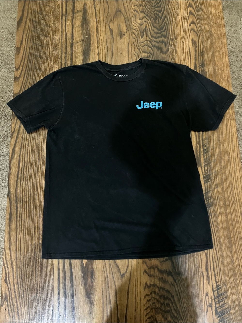 Jedco black electric blue mens Jeep official graphic car t-shirt L 100% cotton